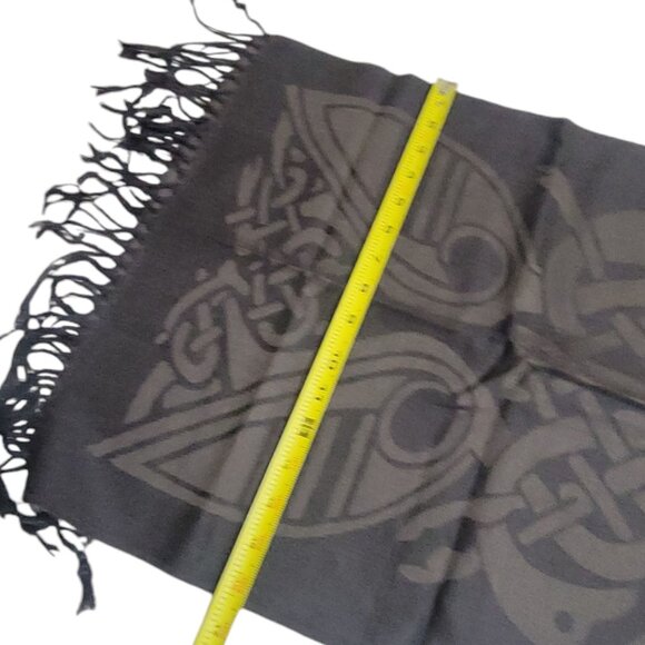 Patrick Francis Celtic Knot Scarf 100% Pashmina 70" Charcoal Gray Book of Kells - Picture 4 of 16